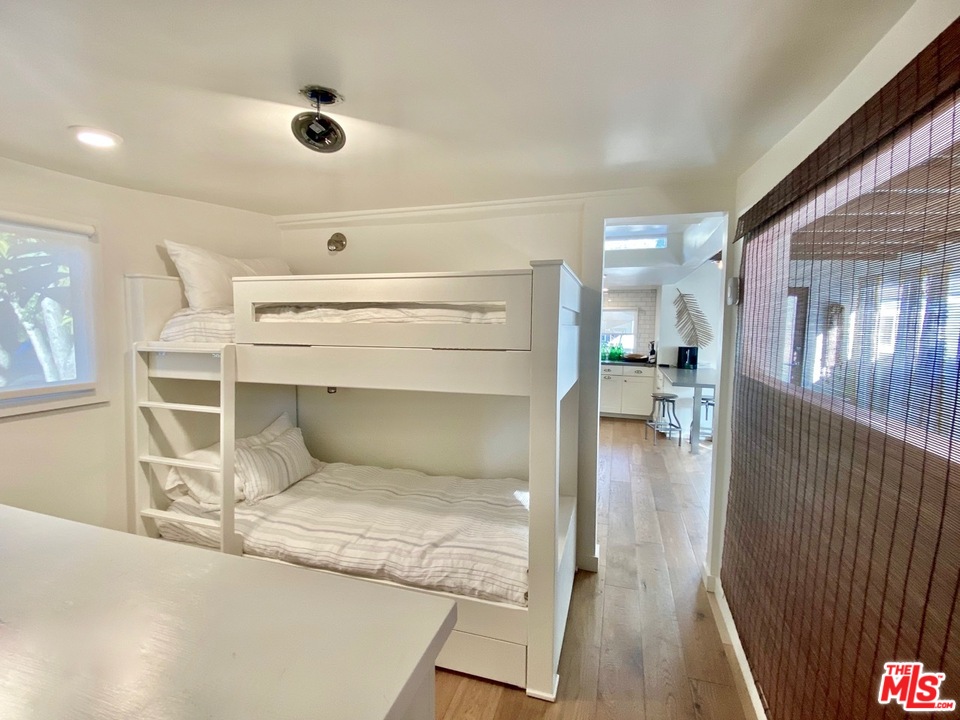 50 Paradise Cove Road Malibu, CA 90265 - Photo 8 of 17 Gallery Image 8