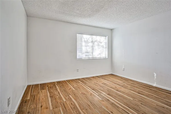 $1,550 | 3585 Arville Street, Unit 403A, Las Vegas, NV 89103
