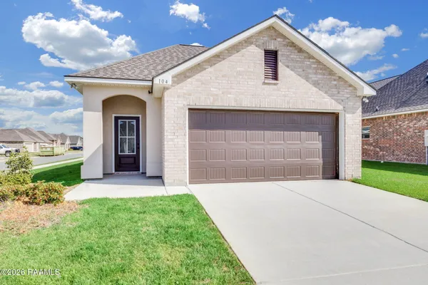 $246,985 | 104 Hidden Mdws Drive, Lafayette, LA 70506
