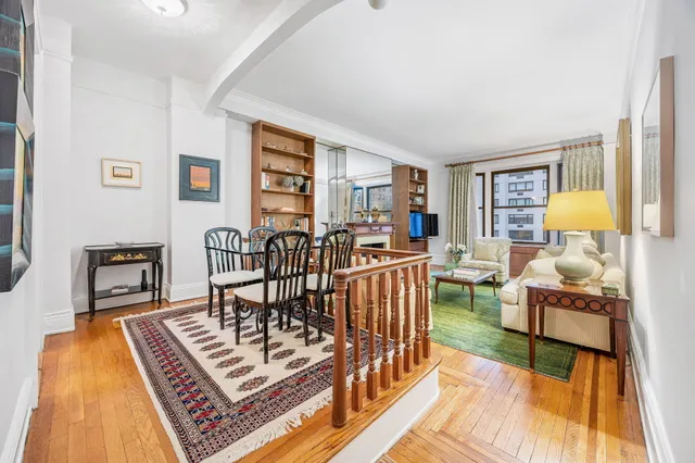 $850,000 | 929 Park Avenue, Unit 4A | Upper East Side