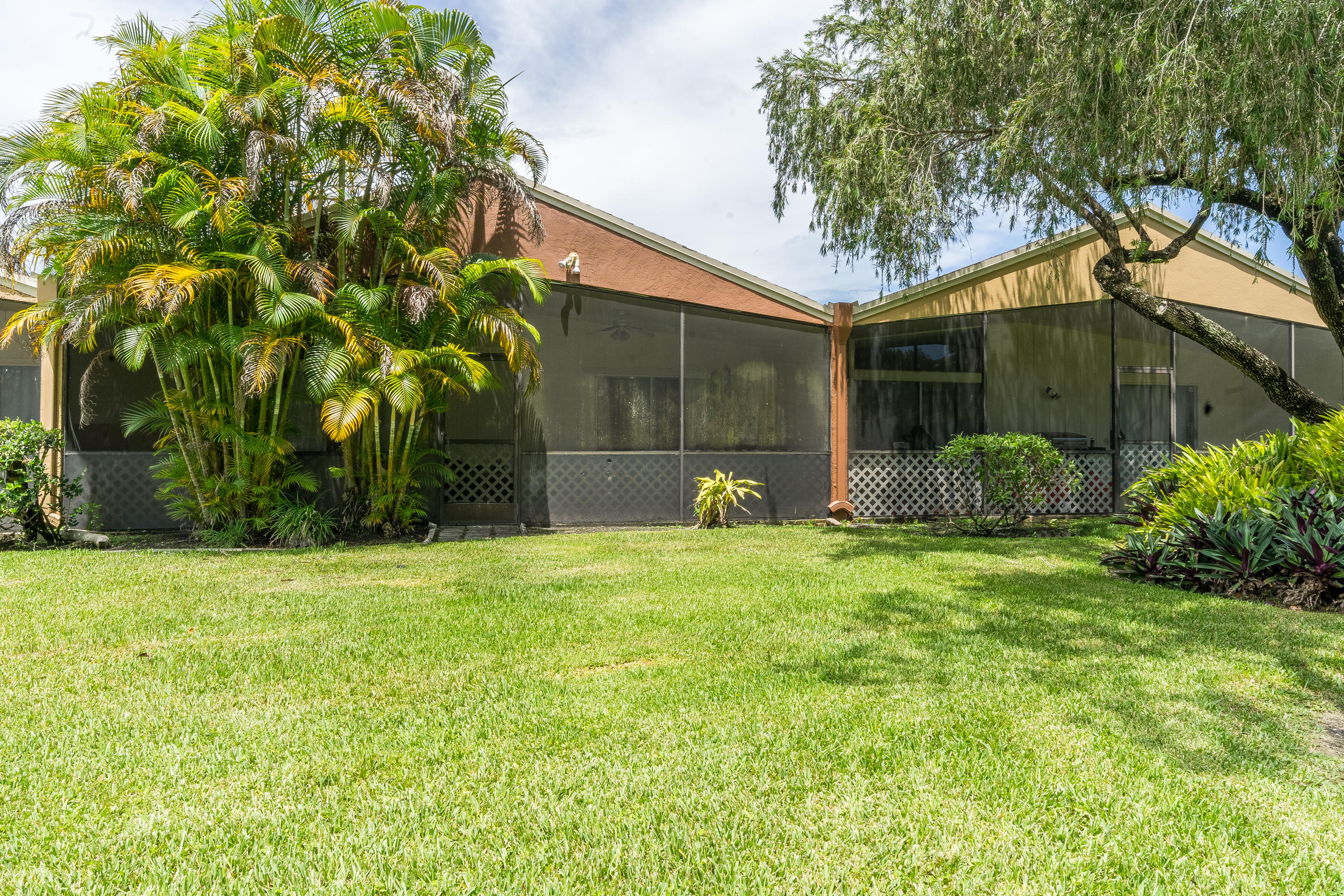 22305 Timberly Drive Boca Raton, FL 33428 - Photo 3 of 29 22305 Timberly Drive-37