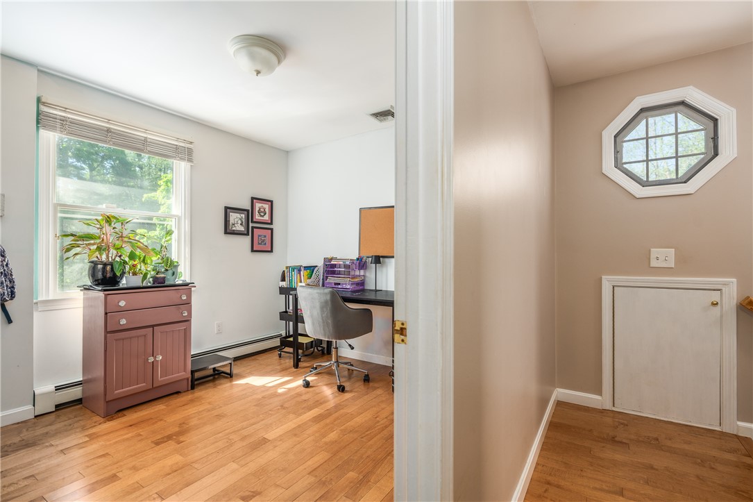 33 Wilbur Road Lincoln, RI 02865 - Photo 25 of 50