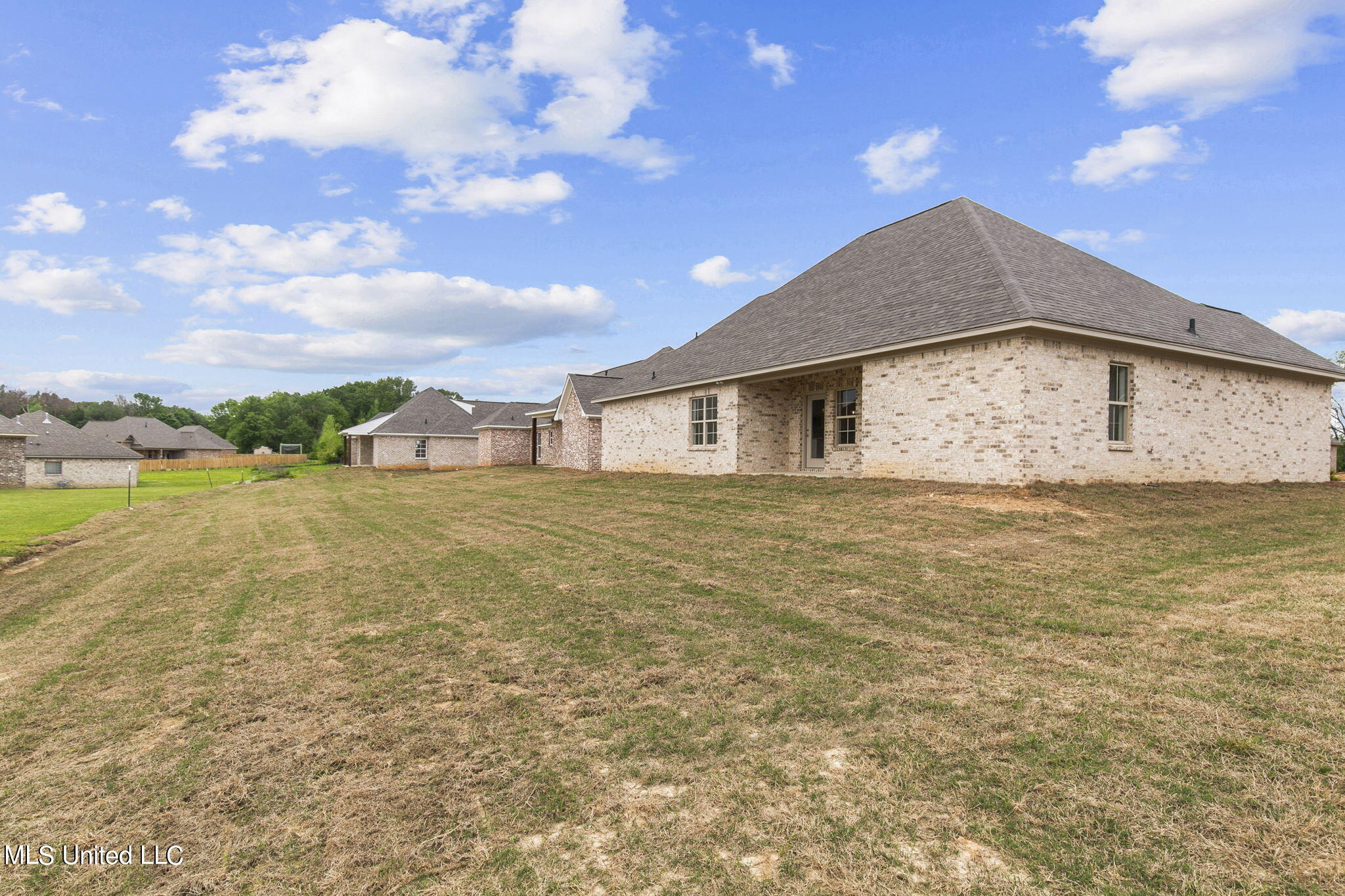 109 Porter Ridge Canton, MS 39046 - Photo 2 of 36 34-web-or-mls-119 Porter Ridge-34