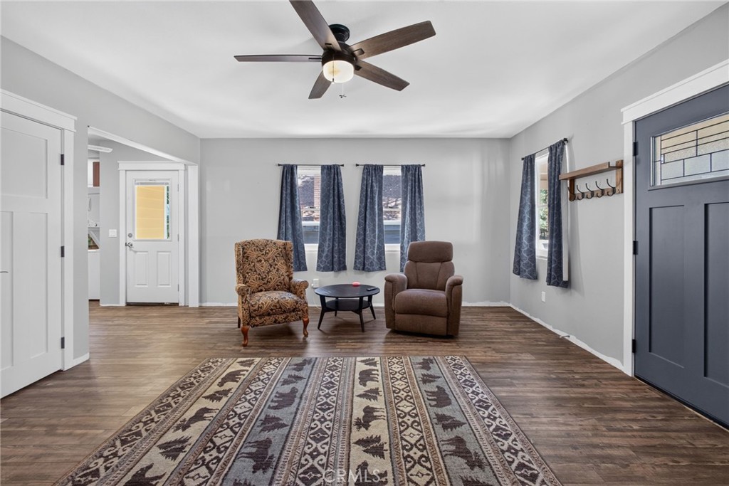 1858 Thrush Road Wrightwood, CA 92397 - Photo 5 of 58 Gallery Image 5