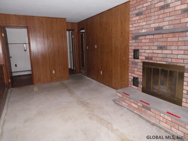 294 3rd Avenue Rensselaer, NY 12144 - Photo 12 of 25 Photo 12