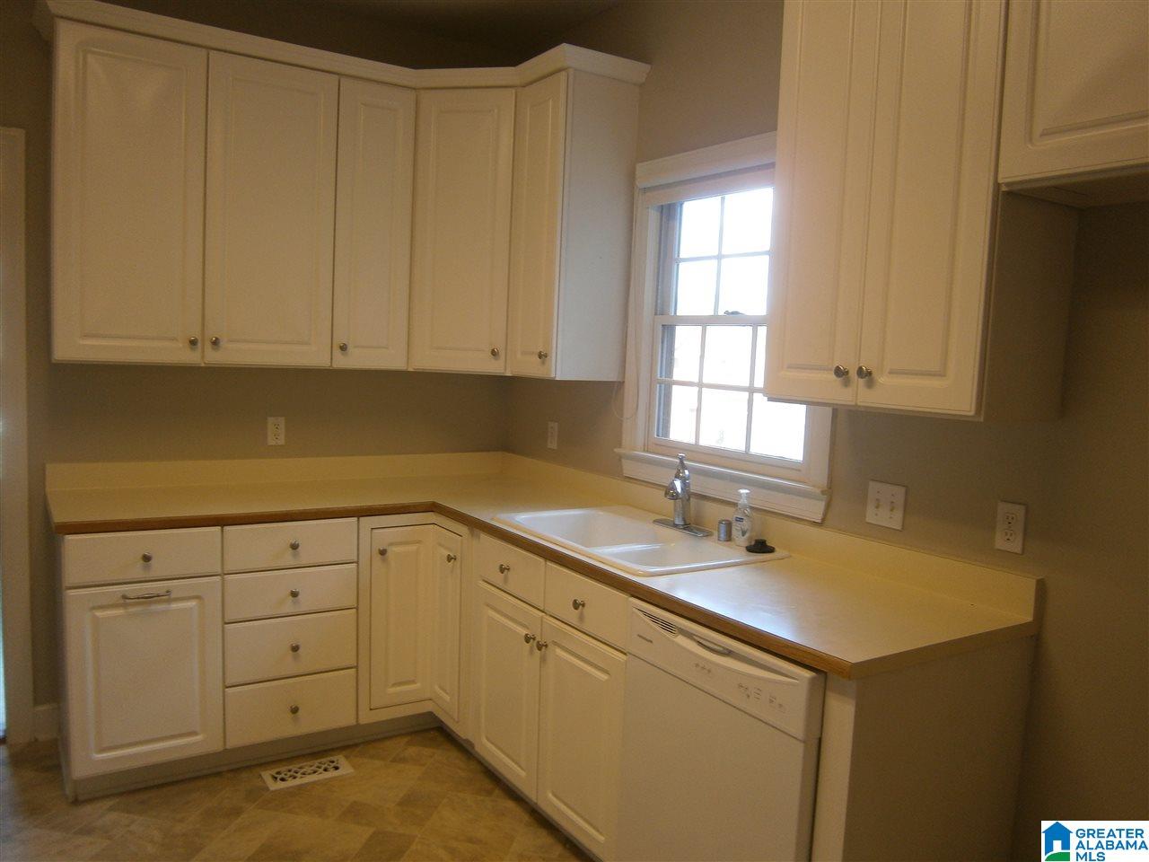 3876 Ripple Leaf Circle Birmingham, AL 35216 - Photo 7 of 28