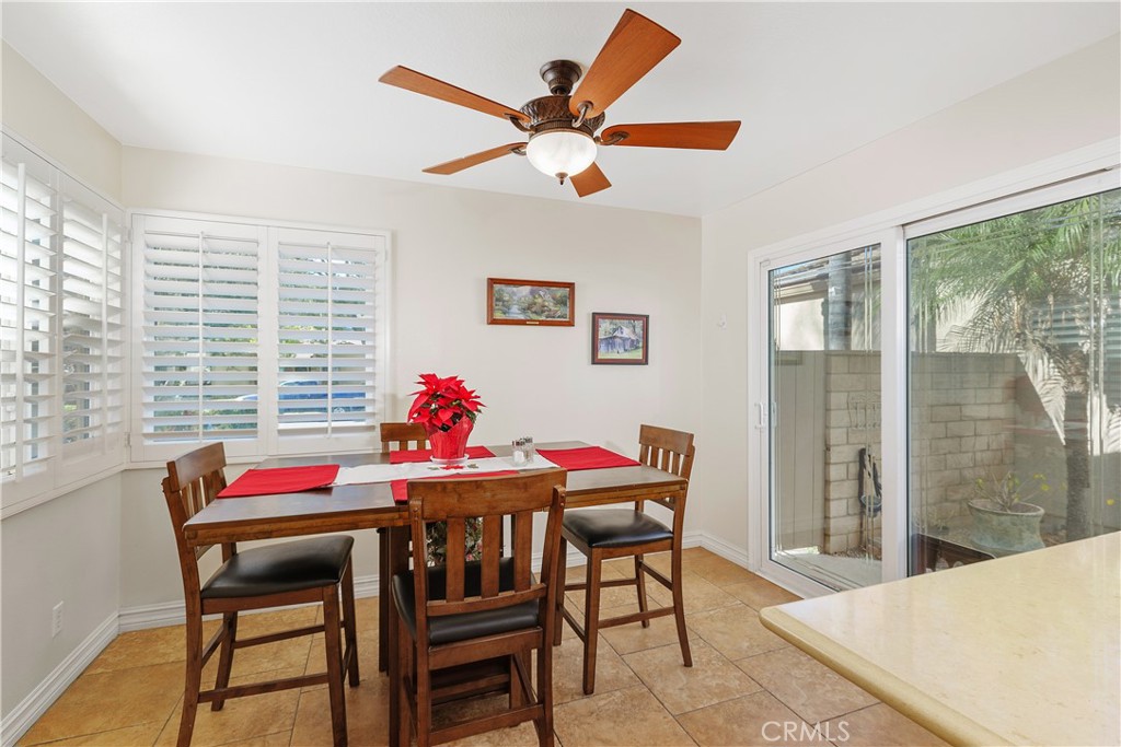 547 Vía Zapata Riverside, CA 92507 - Photo 18 of 36