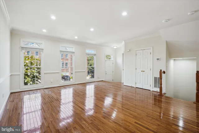 $3,700 | 4524 Fair Valley Drive, Fairfax, VA 22033