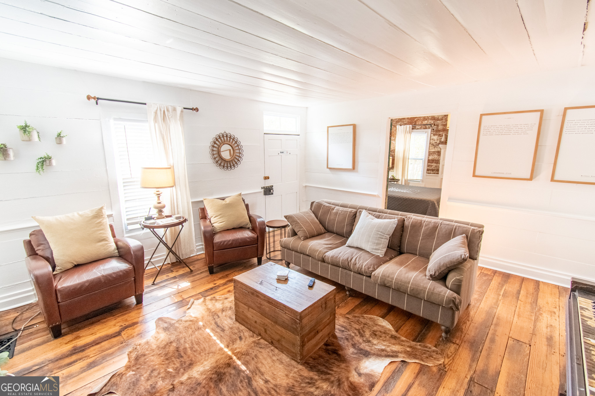 1651 Mergendollar Road Good Hope, GA 30641 - Photo 50 of 152 Living Room