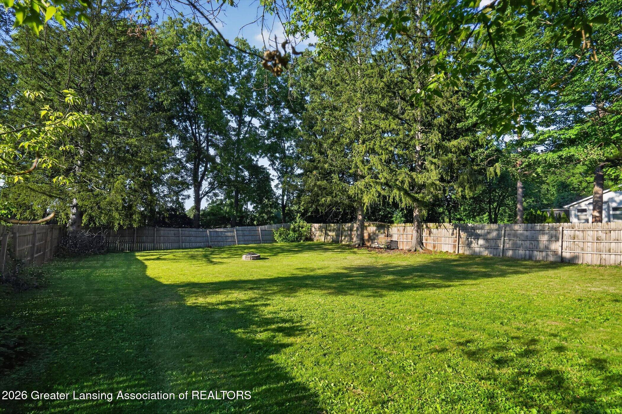 2020 Hamilton Road Okemos, MI 48864 - Photo 38 of 38 39-2020-Hamilton-Rd-WindowStill-Photogra