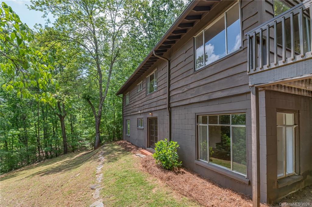 361 Doubleday Road Tryon, NC 28782 - Photo 2 of 34