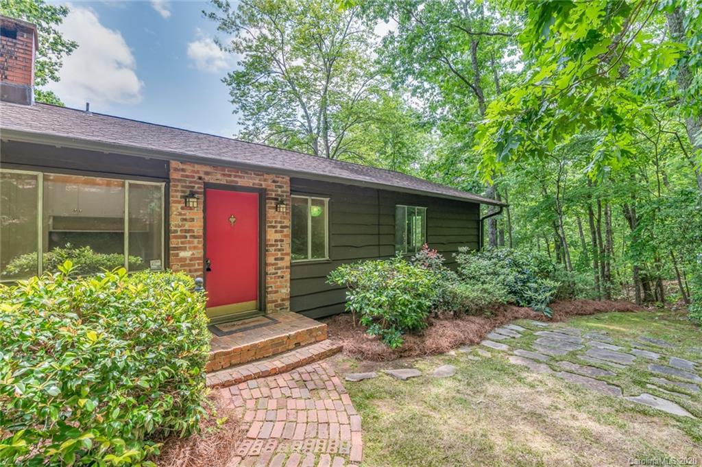 361 Doubleday Road Tryon, NC 28782 - Photo 4 of 34