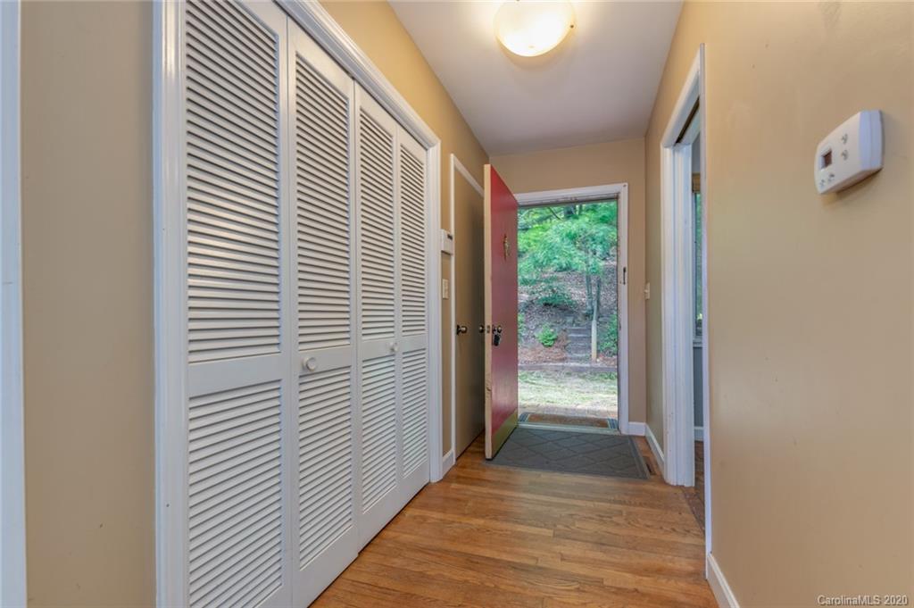 361 Doubleday Road Tryon, NC 28782 - Photo 5 of 34