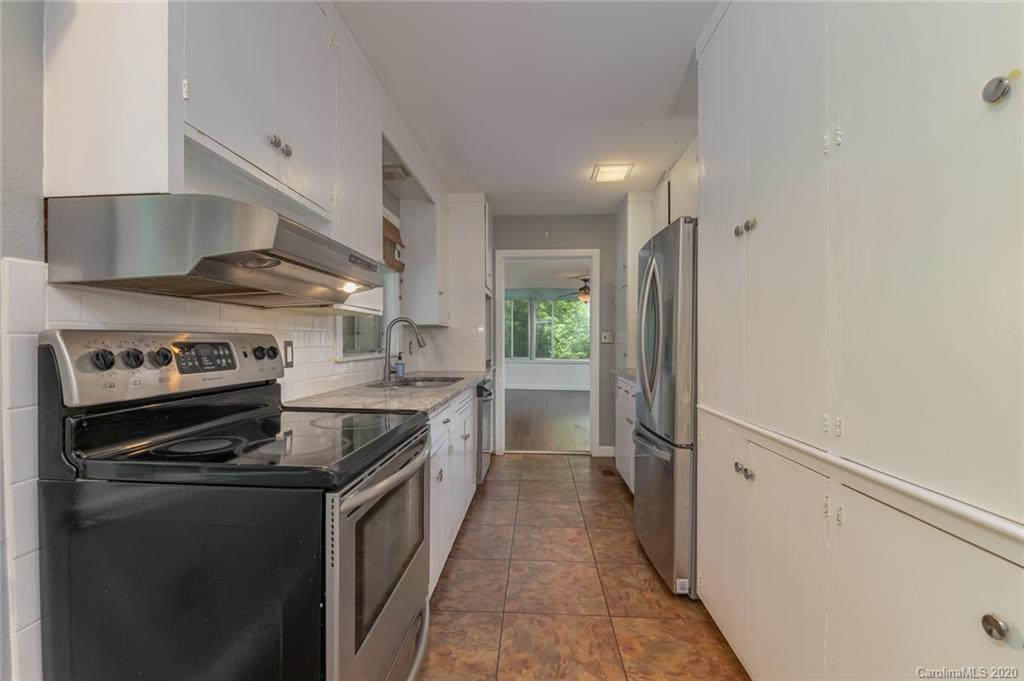 361 Doubleday Road Tryon, NC 28782 - Photo 6 of 34