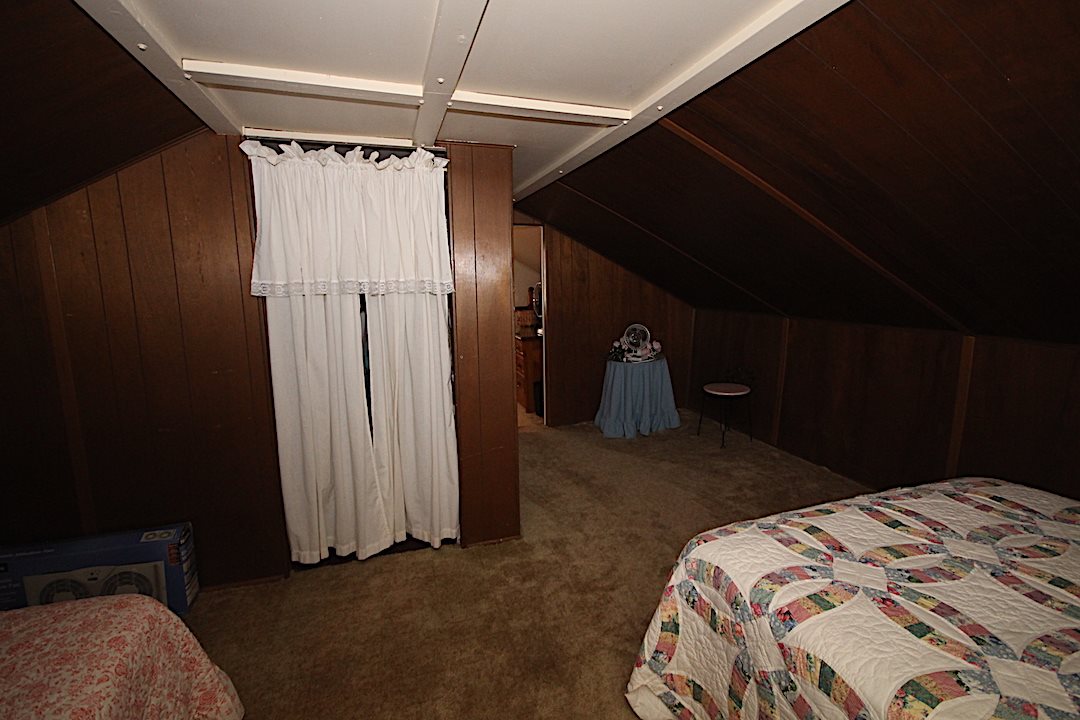 5665 Grant Road Mount Pleasant, MI 48858 - Photo 23 of 33 1833937-22.JPG