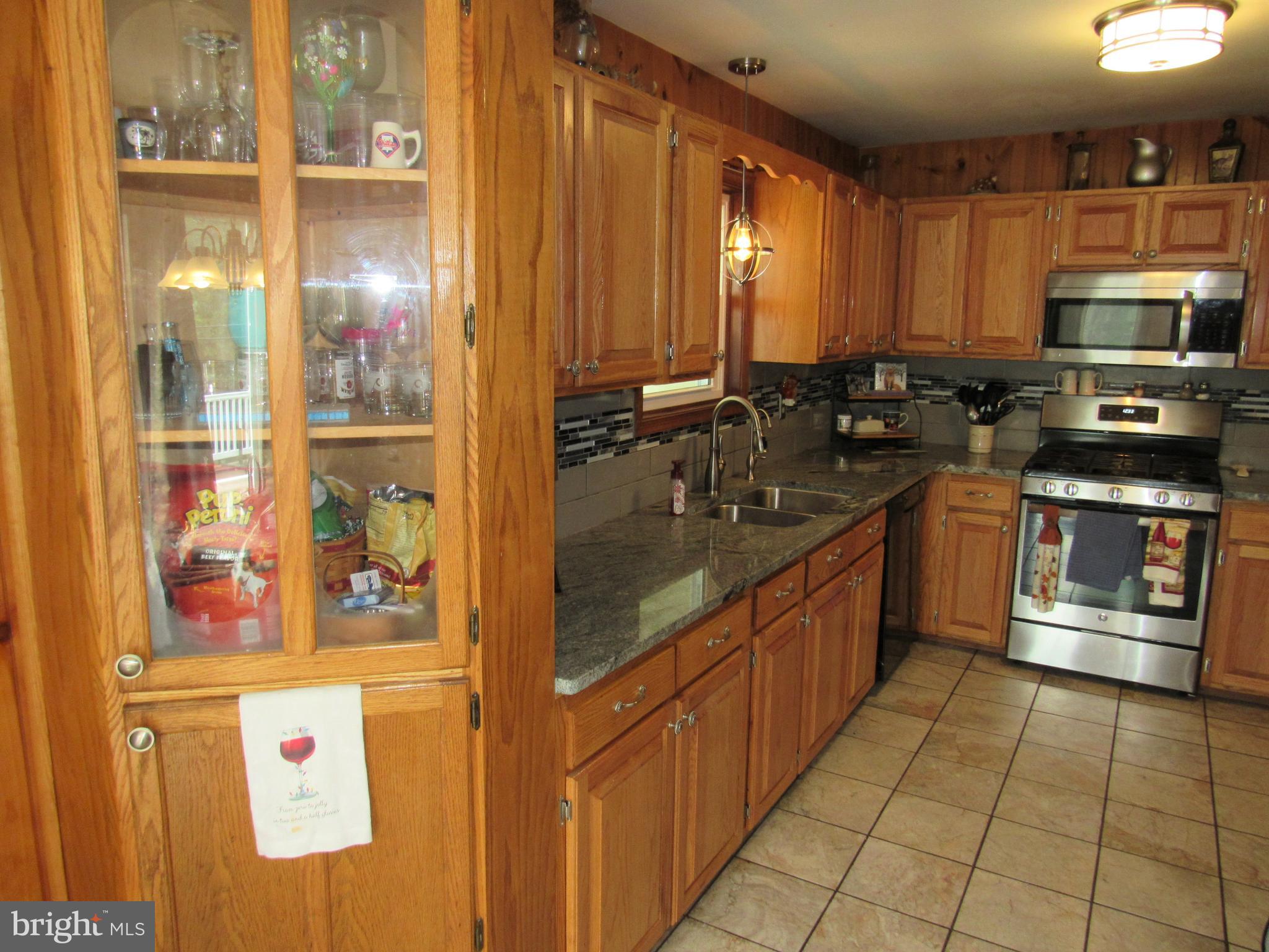 755 Ridgeway Road Birdsboro, PA 19508 - Photo 7 of 40 Gallery Image 7