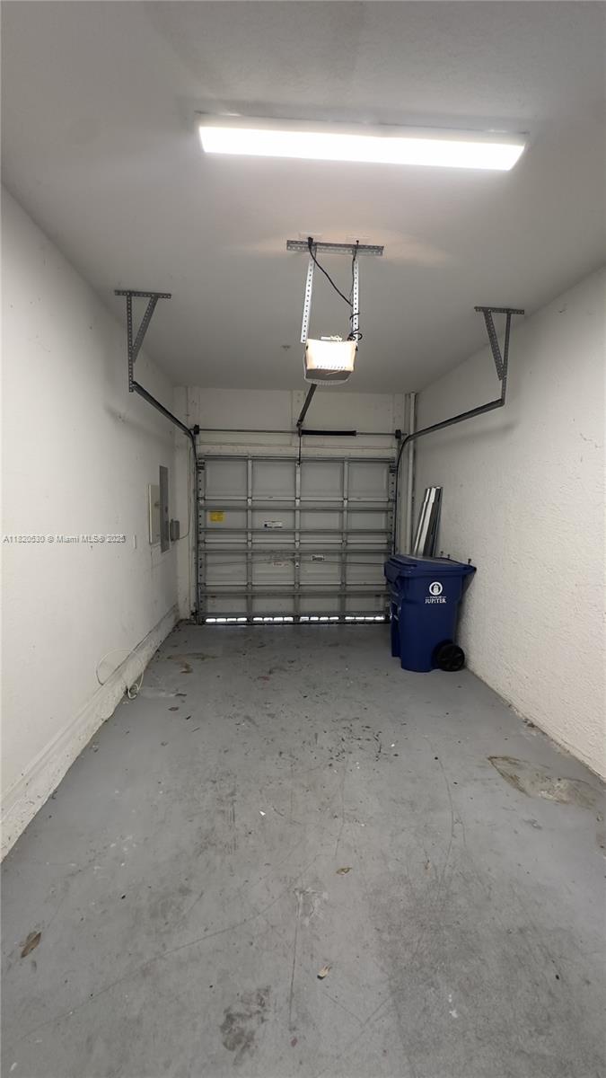 1587 Frederick Small Road Jupiter, FL 33458 - Photo 14 of 30