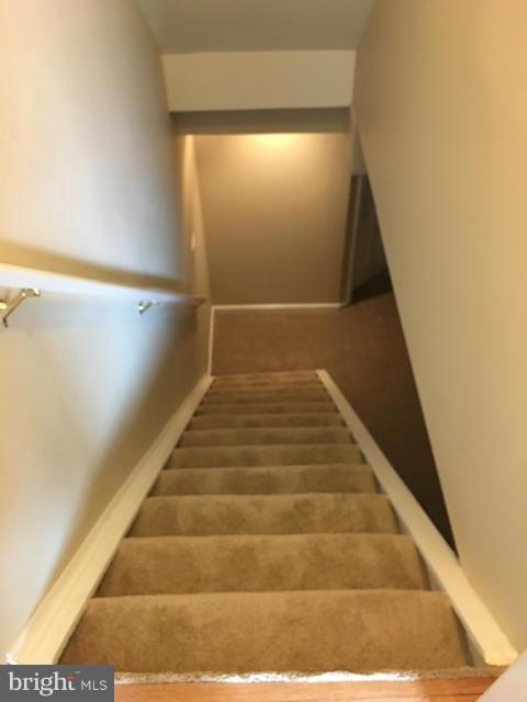 1440 Farmcrest Way Silver Spring, MD 20905 - Photo 13 of 19 Interior (General)