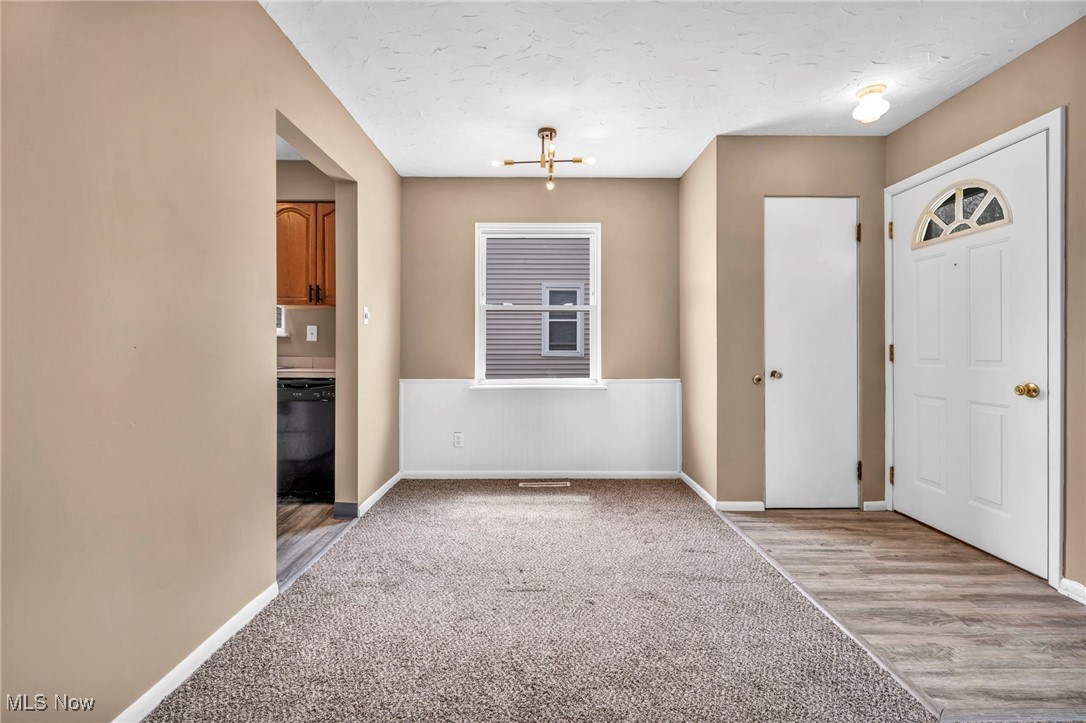 4903 Marigold Road Mentor, OH 44060 - Photo 3 of 39 Gallery Image 3