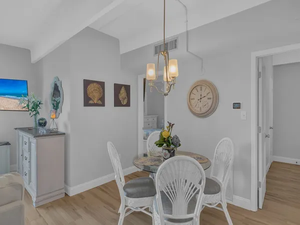 $3,000 | 4400 Florida A1A, Unit 11, Vero Beach, FL 32963