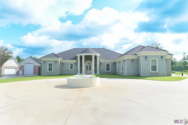 $750,000 | 113 Ouiski Bayou Drive, Houma, LA 70360