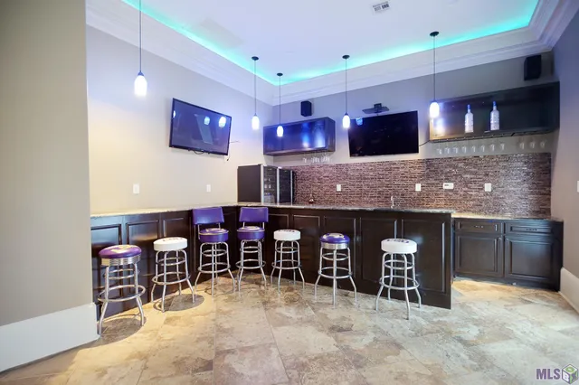 $750,000 | 113 Ouiski Bayou Drive, Houma, LA 70360