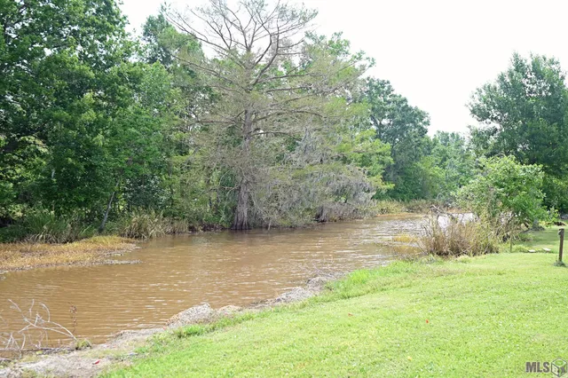 $750,000 | 113 Ouiski Bayou Drive, Houma, LA 70360