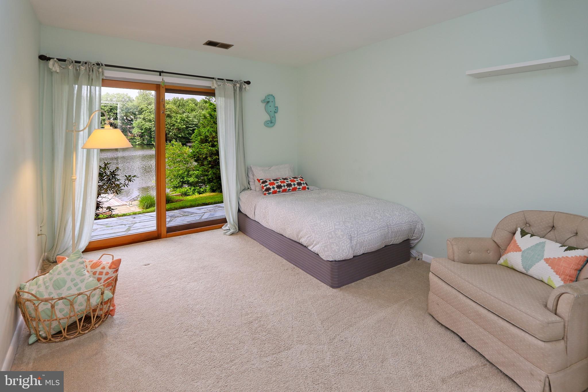 11218 South Shore Road Reston, VA 20190 - Photo 34 of 51 Gallery Image 34