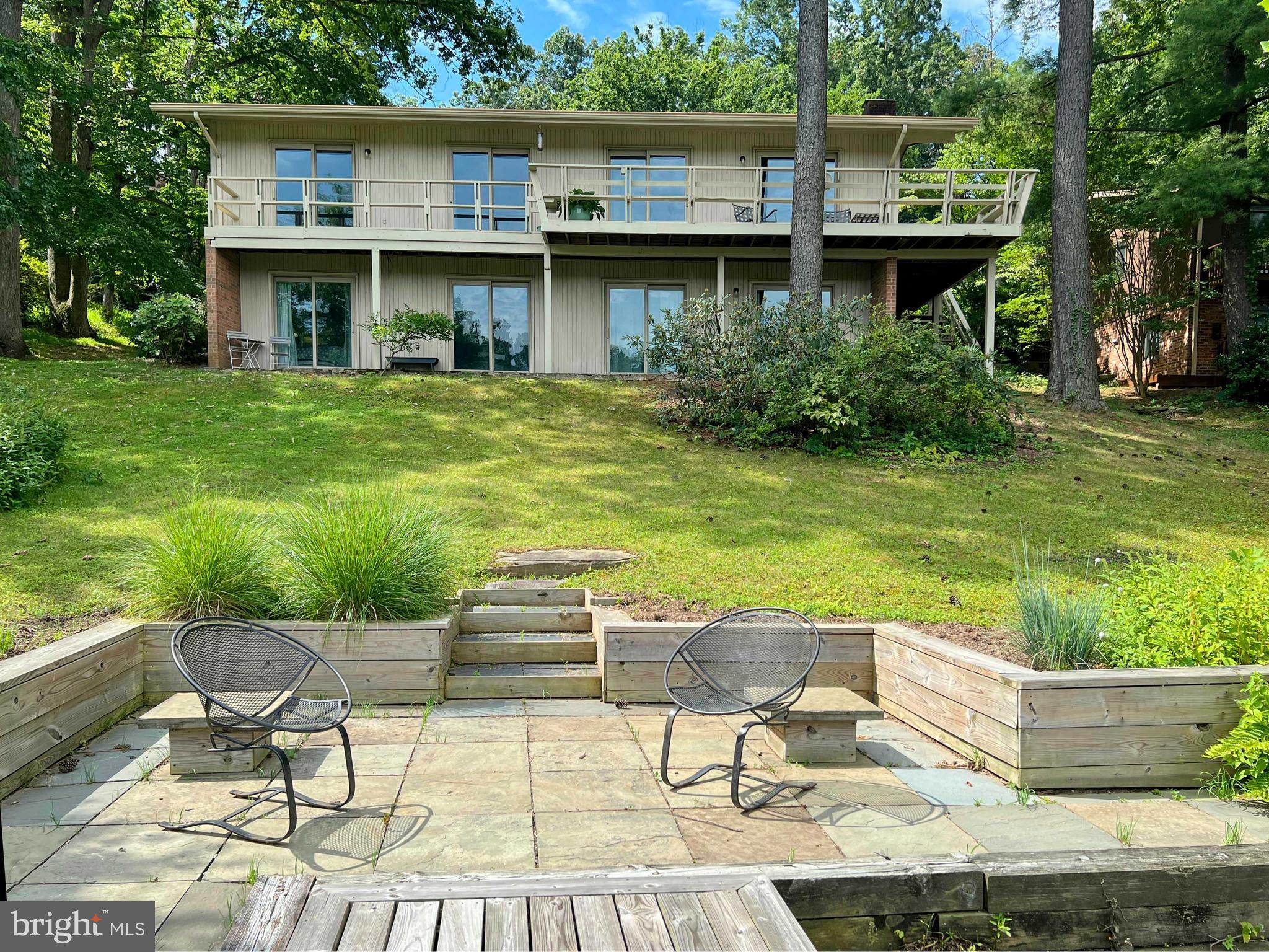 11218 South Shore Road Reston, VA 20190 - Photo 39 of 51 Gallery Image 39