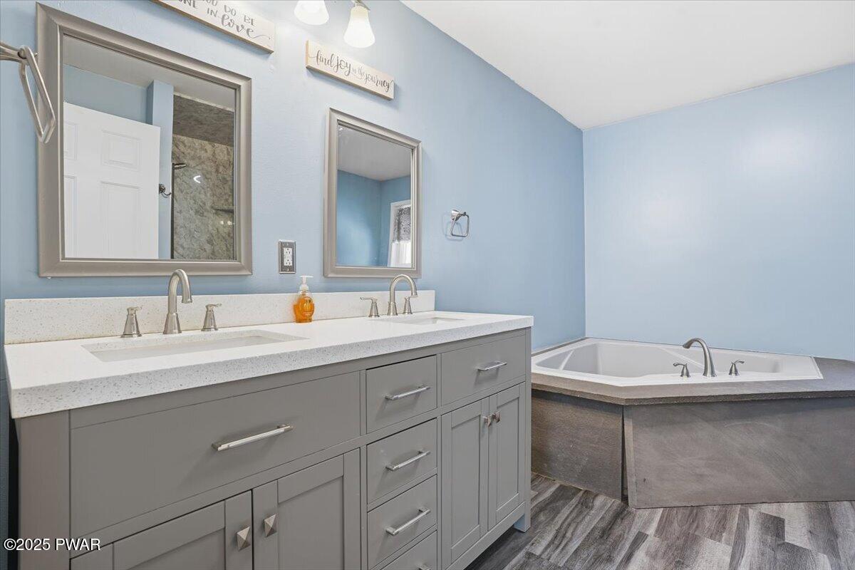 374 Fork Mountain Road Equinunk, PA 18417 - Photo 16 of 72 Primary Bathroom