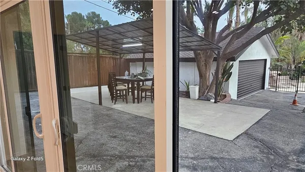 $6,000 | 9859 Foothill Boulevard, Unit 9857, Lakeview Terrace, CA 91342