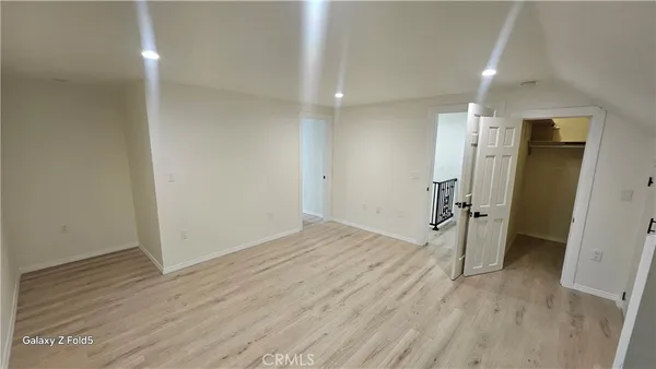 $6,000 | 9859 Foothill Boulevard, Unit 9857, Lakeview Terrace, CA 91342