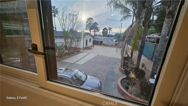 $6,000 | 9859 Foothill Boulevard, Unit 9857, Lakeview Terrace, CA 91342