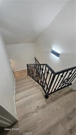 $6,000 | 9859 Foothill Boulevard, Unit 9857, Lakeview Terrace, CA 91342
