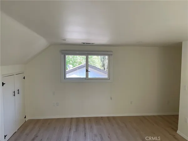 $6,000 | 9859 Foothill Boulevard, Unit 9857, Lakeview Terrace, CA 91342