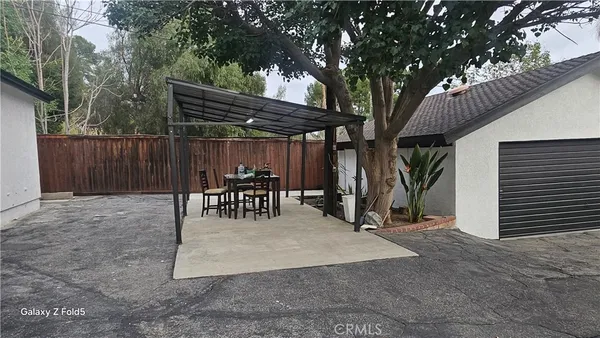 $6,000 | 9859 Foothill Boulevard, Unit 9857, Lakeview Terrace, CA 91342
