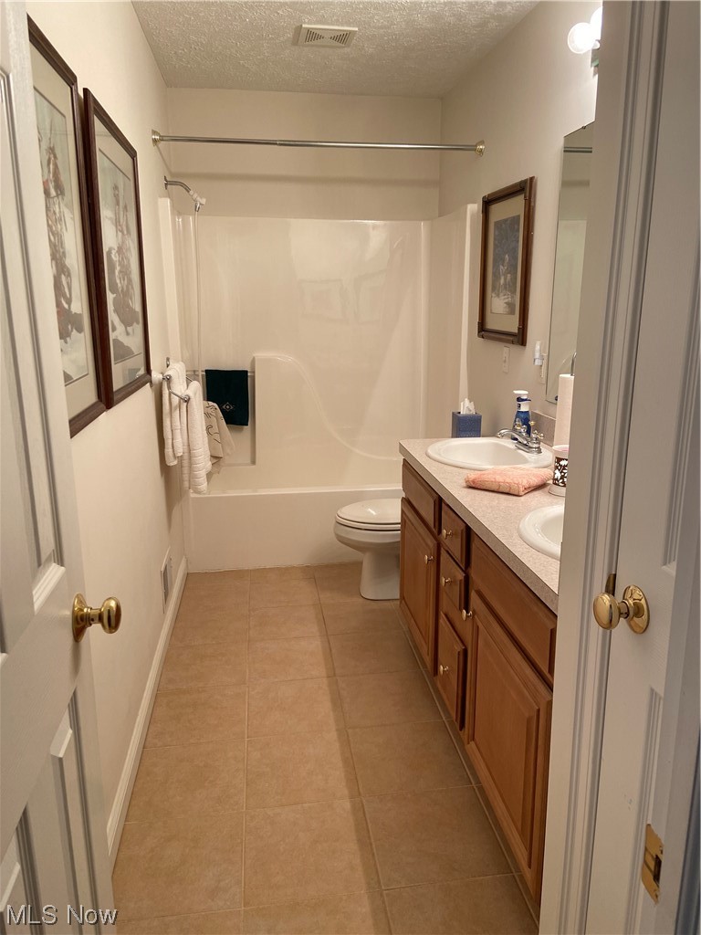 11567 Riding Trail Painesville, OH 44077 - Photo 21 of 33 Gallery Image 21