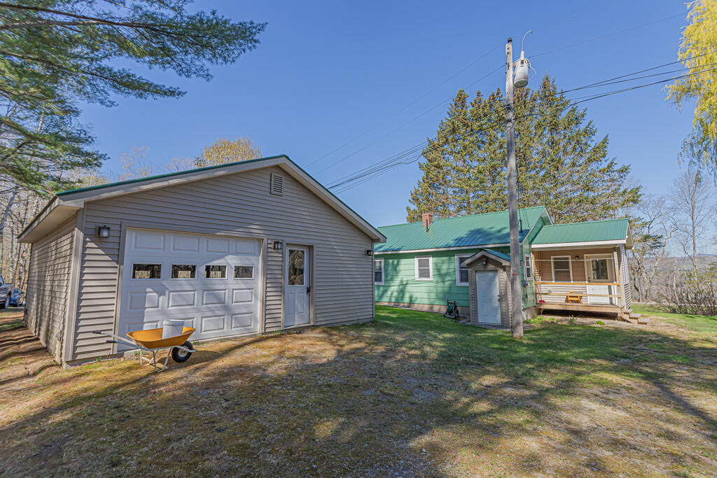 32 Hammond Road Wilton, ME 04294 - Photo 24 of 31 photo (28 of 32)