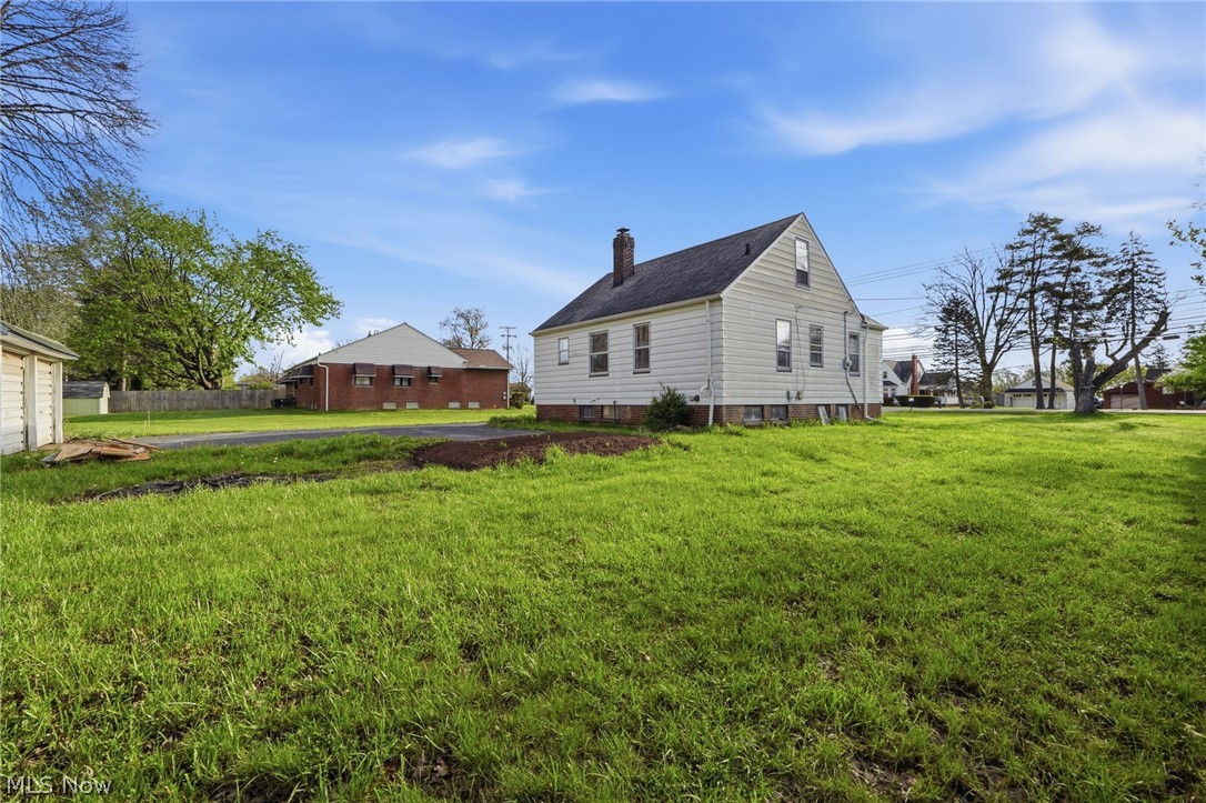 6210 Crossview Road Seven Hills, OH 44131 - Photo 42 of 45