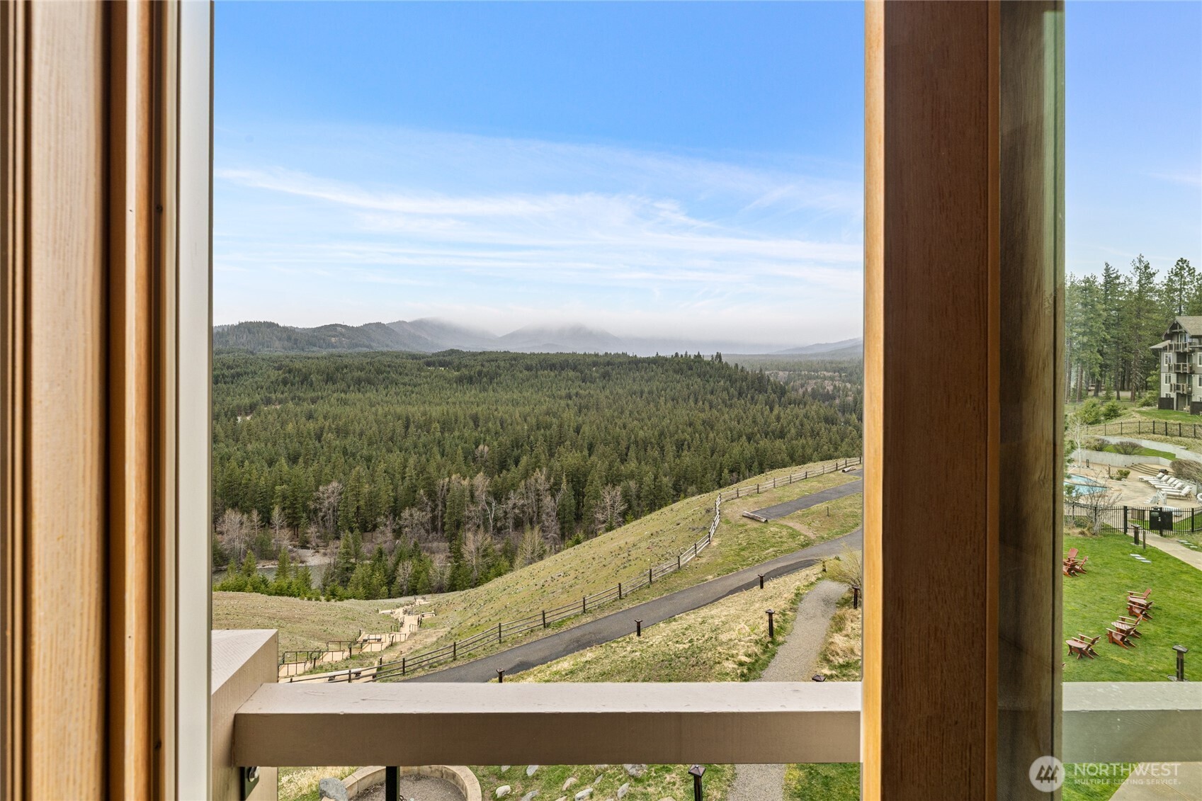 3600 Suncadia Trail, Unit 4049 Cle Elum, WA 98922 - Photo 11 of 26