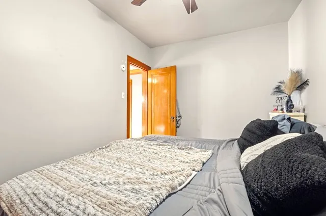 $437,900 | 4222 Prescott Avenue, Lyons, IL 60534