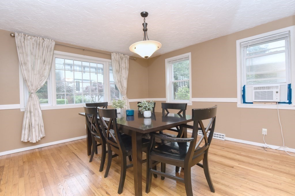 62 Wright Street Stoneham, MA 02180 - Photo 13 of 39