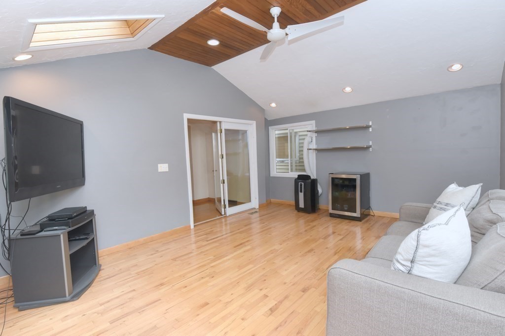 62 Wright Street Stoneham, MA 02180 - Photo 16 of 39