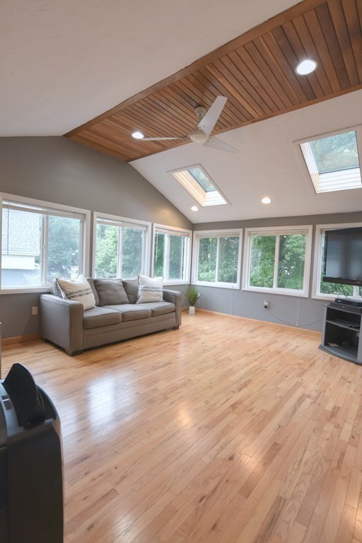 62 Wright Street Stoneham, MA 02180 - Photo 17 of 39