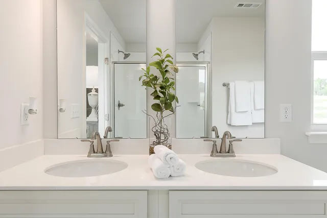 $554,990 | 7185 Fairway Rdg Circle, Salem, VA 24153