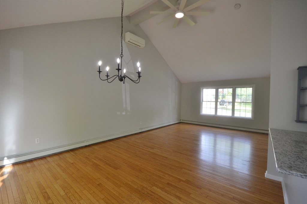 11 Simone Street Worcester, MA 01604 - Photo 12 of 33 Gallery Image 12