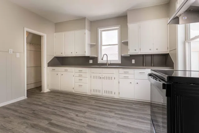 $149,900 | 218 East Main Street, Cyrus, MN 56323