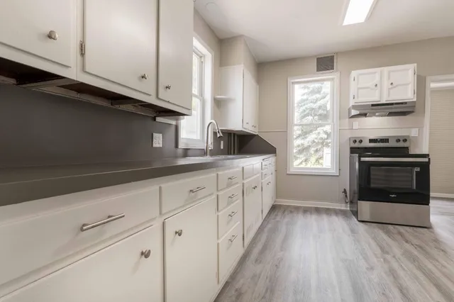 $149,900 | 218 East Main Street, Cyrus, MN 56323