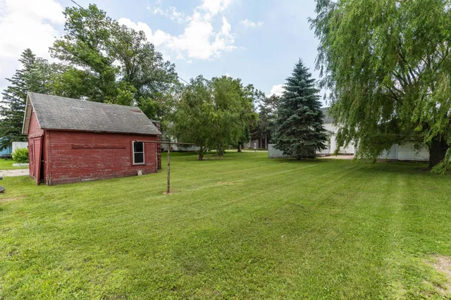 $149,900 | 218 East Main Street, Cyrus, MN 56323