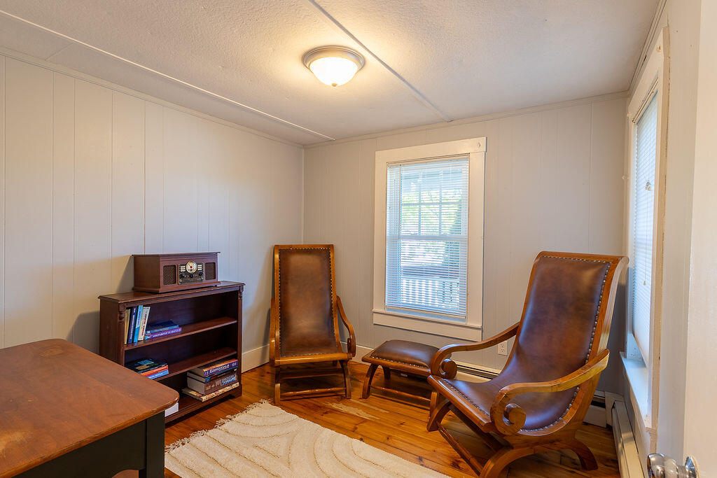 56 Bow Street Freeport, ME 04032 - Photo 14 of 22 1-20